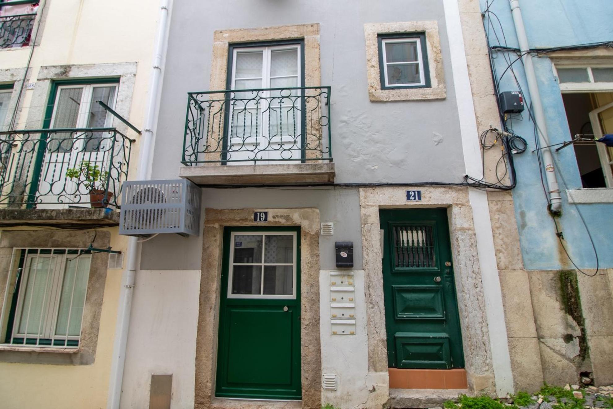 024 B - Cosy Retreat In Madragoa -Lisbon Apartment Ngoại thất bức ảnh
