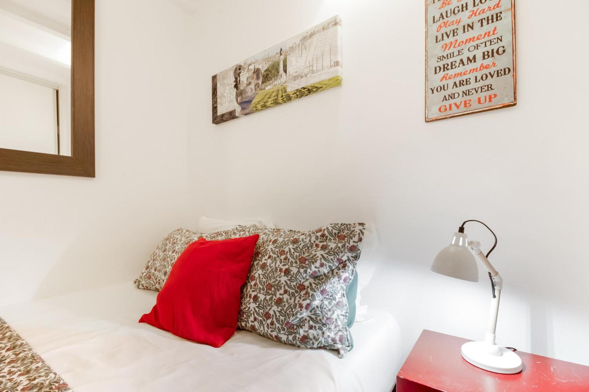 024 B - Cosy Retreat In Madragoa -Lisbon Apartment Ngoại thất bức ảnh